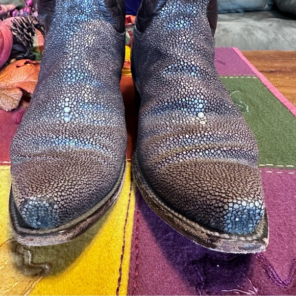 Lucchese 1883 Stingray Snip Toe Boot - Picture 3 of 11